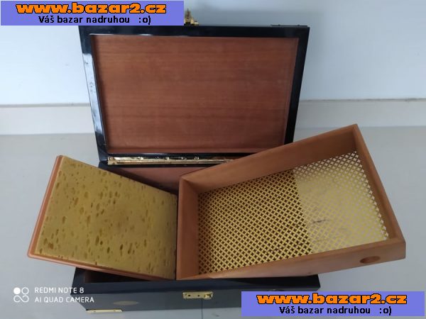 kazeta na doutníky - Humidor