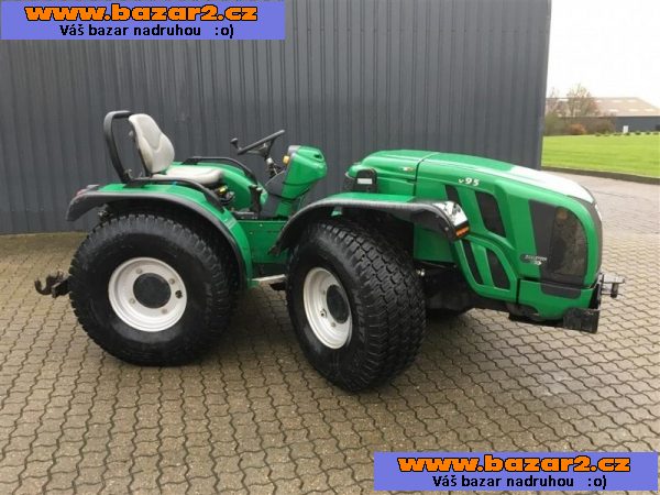 Traktor Ferrari VEGA 9cT5c,
