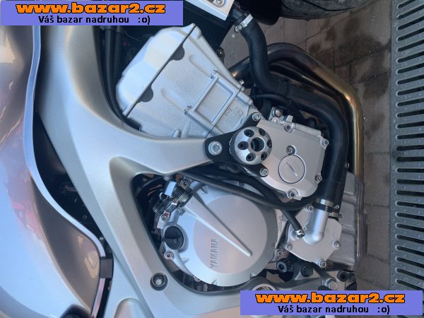 Yamaha fz6n v tp24kw