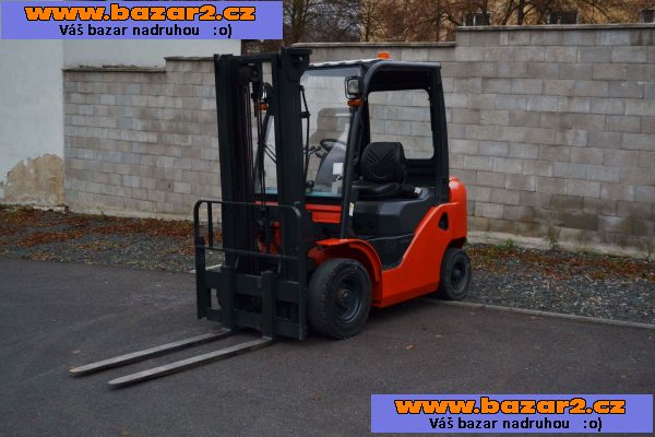 Pronájem a Servis VZV Stapler Rent