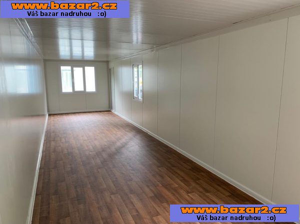 Kancelář 3x12m z obytného kontejneru
