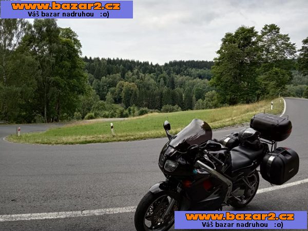 Honda VFR 750 rc 36