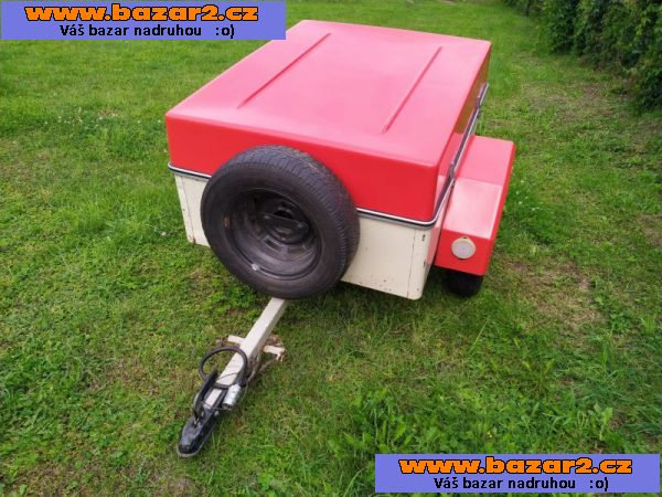 Přívěsný vozík