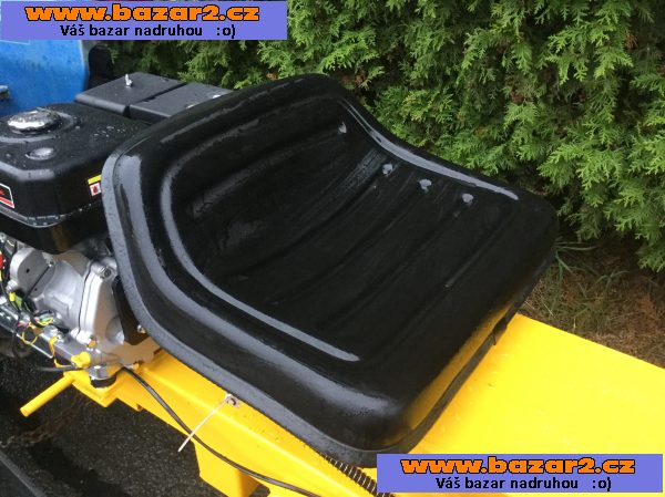 Hydraulický podkop, kráčející bagr CR300, minibagr