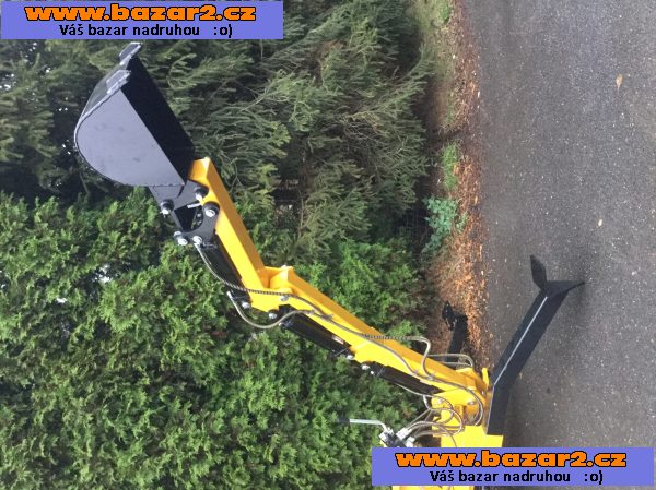 Hydraulický podkop, kráčející bagr CR300, minibagr