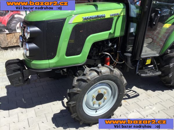 Traktor ZOOMLION CR254 s kabinou