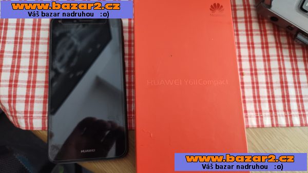 Huawei Y6 II, špatný kontakt na nabíjení