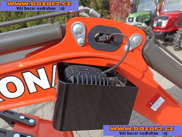 Bagr Yanmar CR12RP - PROFI, 1200 kg, roztahovací Topován