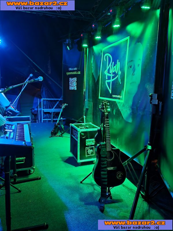 živá hudba na svatbu a pod...Ryan music