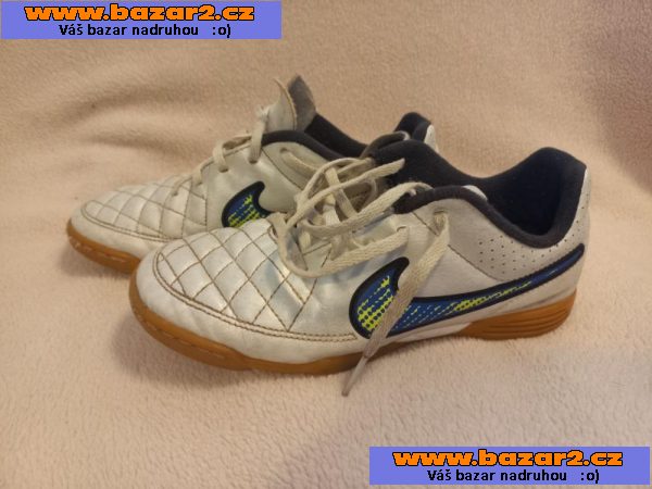 Sálovky Nike