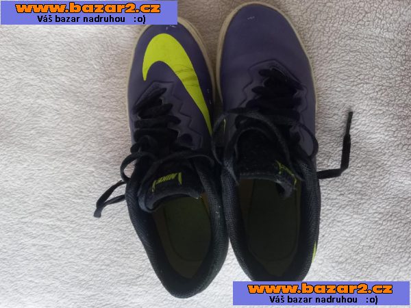 Sálovky Nike