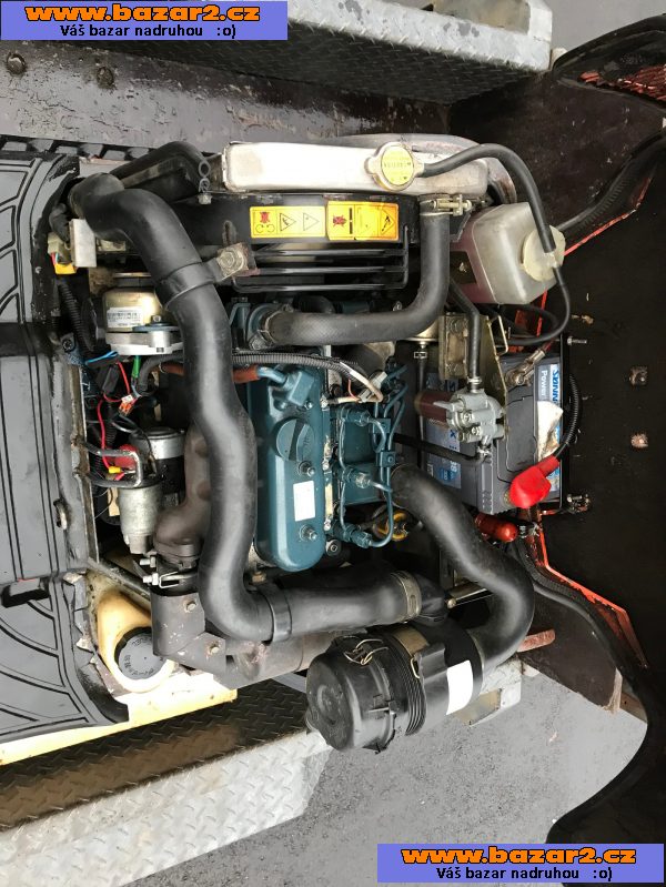 2006 Kubota K008-3 minibagr s přívěsem