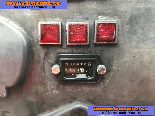 2006 Kubota K008-3 minibagr s přívěsem