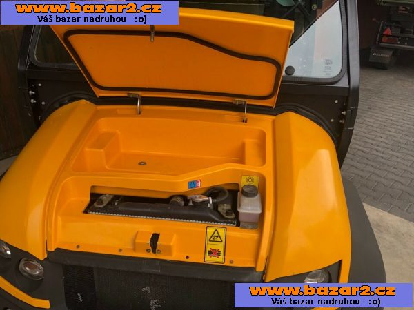 JCB Groundhog / Workmax 1000 Diesel UTV jako John Deere Gator