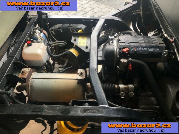 JCB Groundhog / Workmax 1000 Diesel UTV jako John Deere Gator