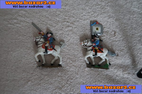 CÍNOVÍ VOJÁČCI - cínové figurky - 
