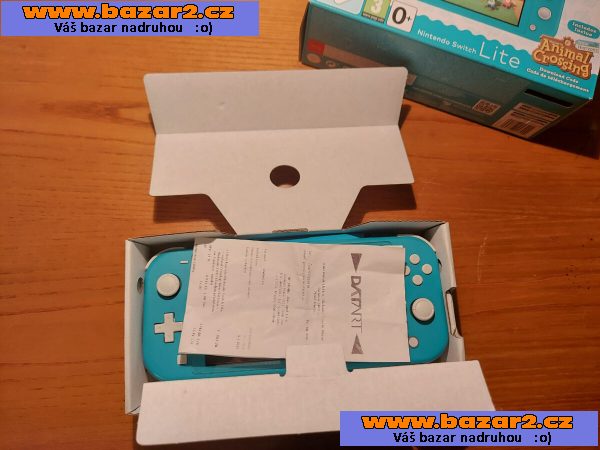 NINTENDO SWITCH LITE