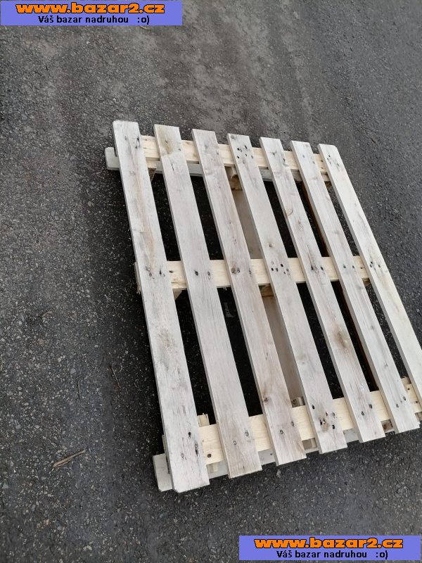 Dřevěné palety 1200x1000