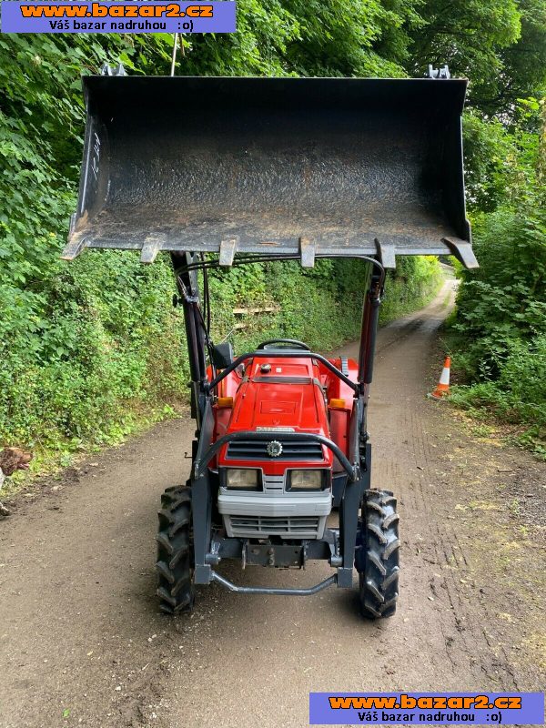  Mitsubishi Mtt3 traktor