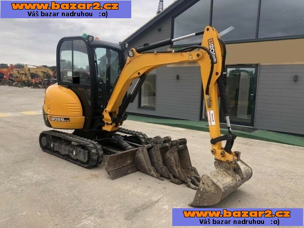 Minibagr JCB 8C-TS026- velmi dobrý stav