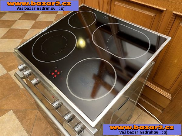 Sporák vestavný - Sklokeramická deska + trouba JUNO (ELECTROLUX) nerez horkovzdu