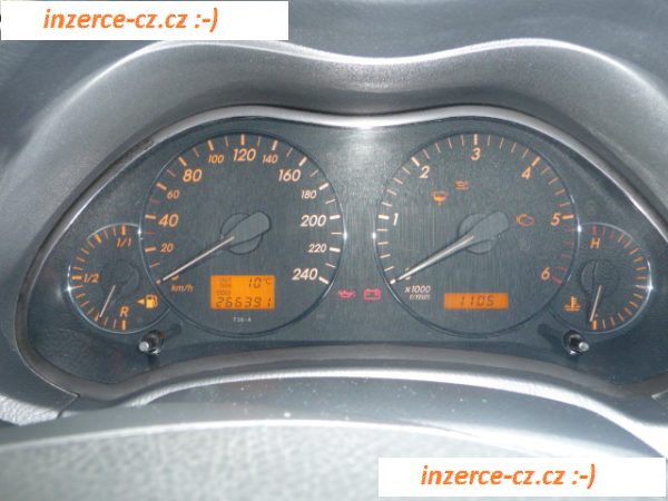 Toyota Avensis Combi 2.0 D4D