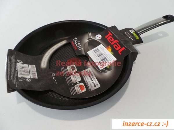 Pánev Tefal Talent průměr 28 cm