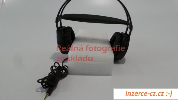 Sluchátka AKG K511