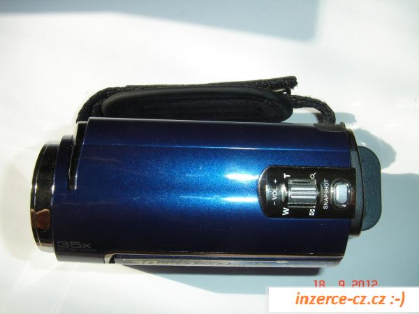 Kamera JVC model GZ-MG330AE