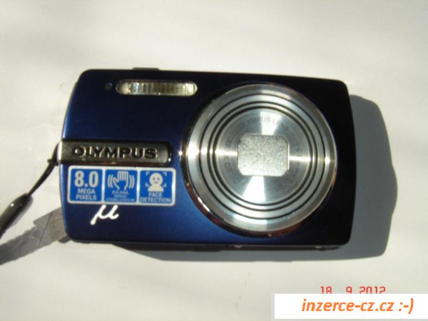 Digitální foťák Olympus 840E