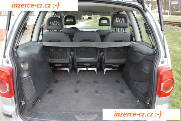 VW Sharan, diesel 1,9, 85kW, 7-místná verze