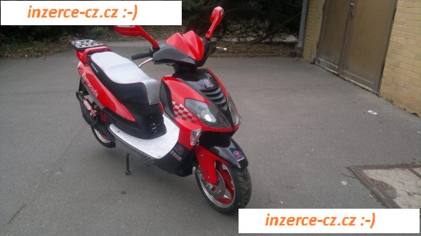 Skútr Kingway Baracuda 50ccm.