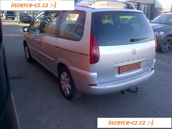 Peugeot 807 2.0 HDi Executive 