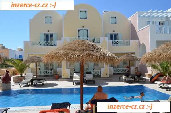 DOVOLENÁ NA SANTORINI