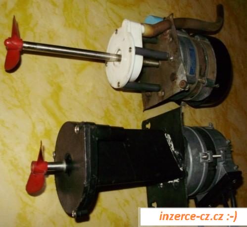Laboratorní míchadla lázní