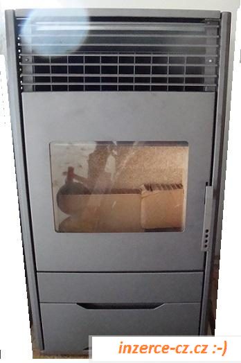 Peletovací kamna na pelety 13kW