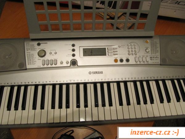 Prodám klávesy Yamaha PSR E 303