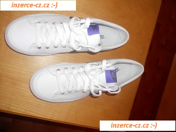 boty nike