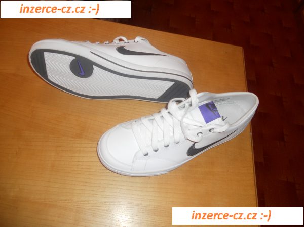 boty nike