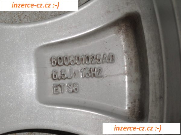  VW Polo GTI 16