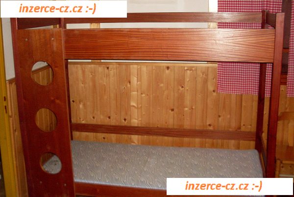Postel patrová dřevo masiv 200 x 90 cm použitá