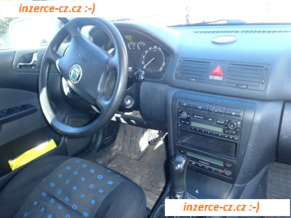 Škoda Octavia - liftback 1,9 TDI, servisní knižka 