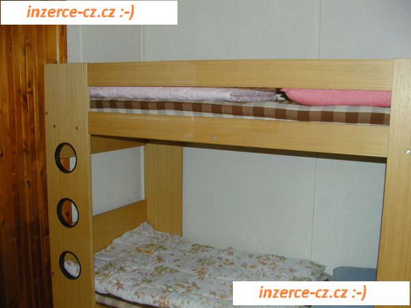 Postel patrová AXA 200 x 80 cm  bazarová
