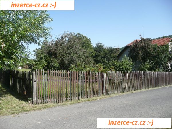 Pozemek na stavbu RD - Komárov u Hořovic