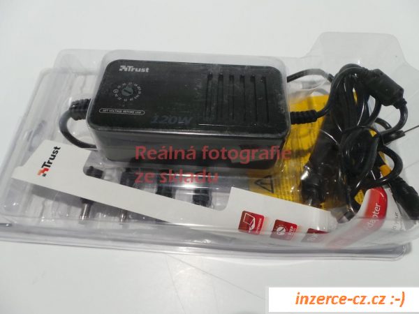 Adaptér Trust PW-3120 univerzální 120W