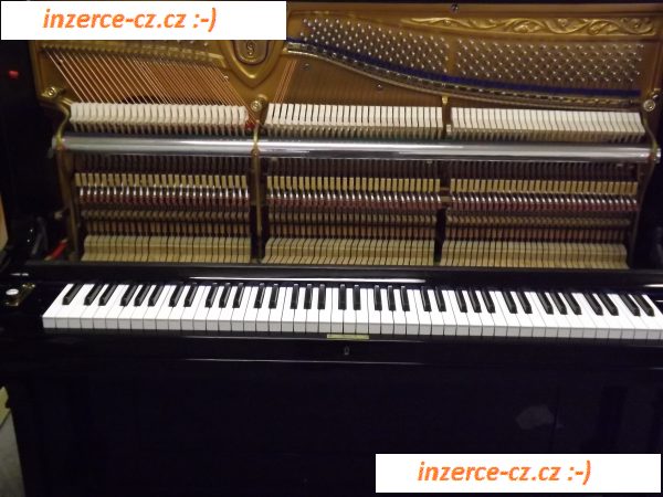 Pianino Petrof medel 130 po celkové generální opravě