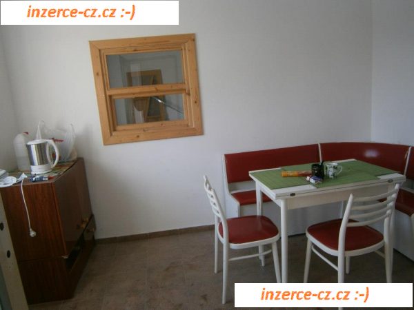 Volné 2 boxy od 10.5.