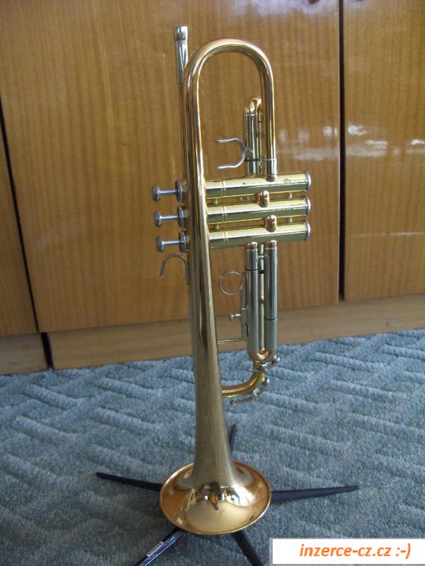 Trumpeta zn. Amati ATR 320