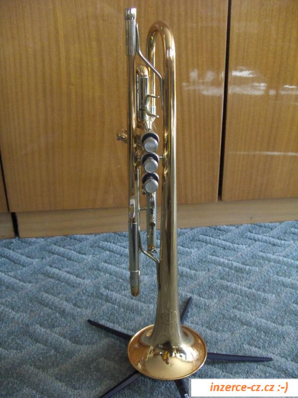 Trumpeta zn. Amati ATR 320