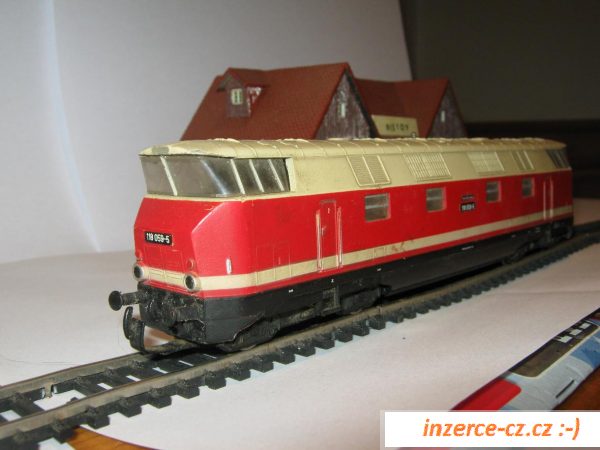Modely HO, vláčky, vagonky  